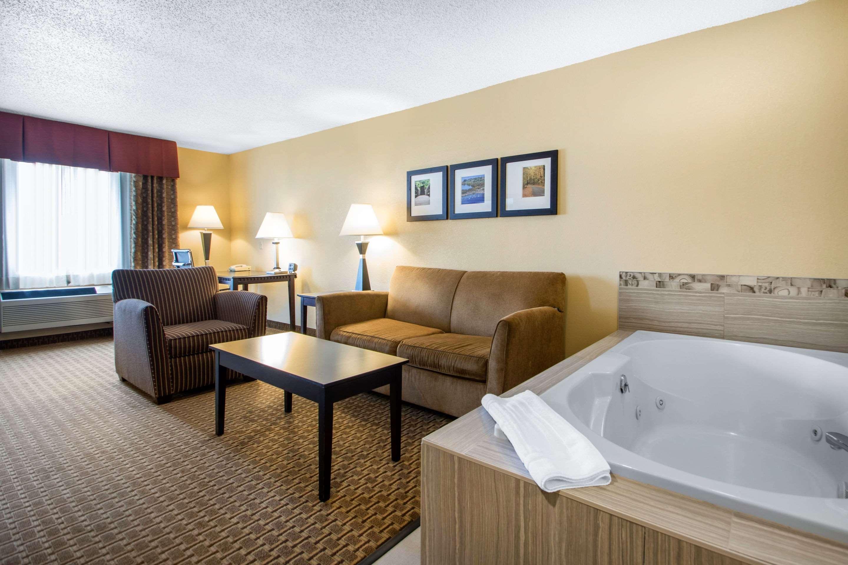 Comfort Wisconsin Dells Area 3* Portage